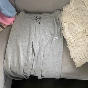Nike Sweatpants
